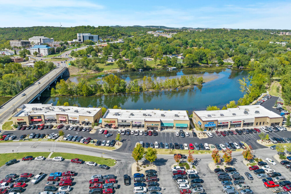 Lakeside Shoppes at Branson Landing has sold for over $9 million.
